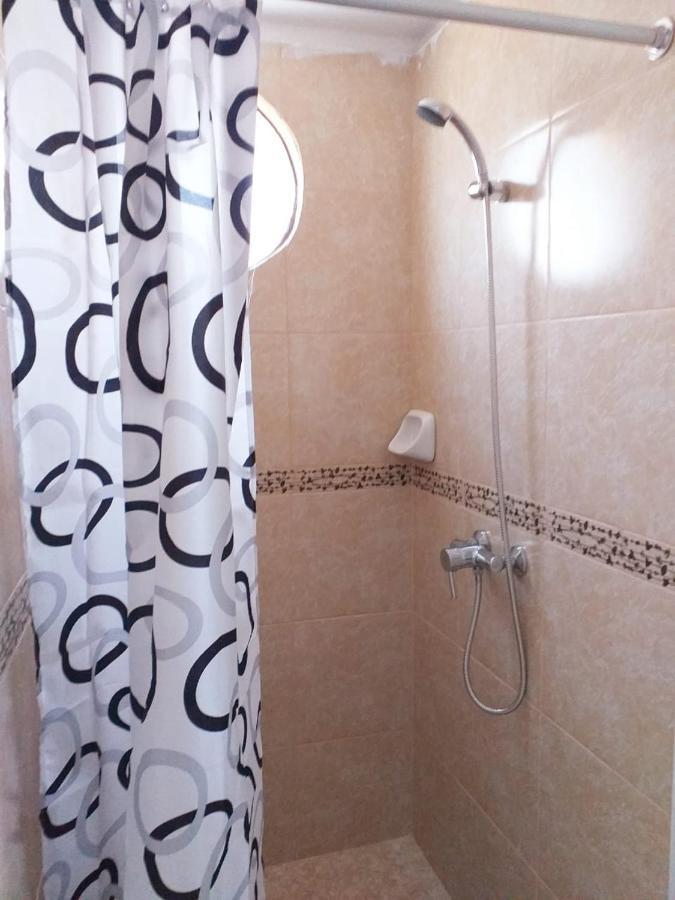 Hospedaje La Ola Azul بويرتو شيكاما المظهر الخارجي الصورة